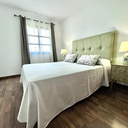 別荘 House - Sleeps 6 - Pool - Pet Friendly コラレホ